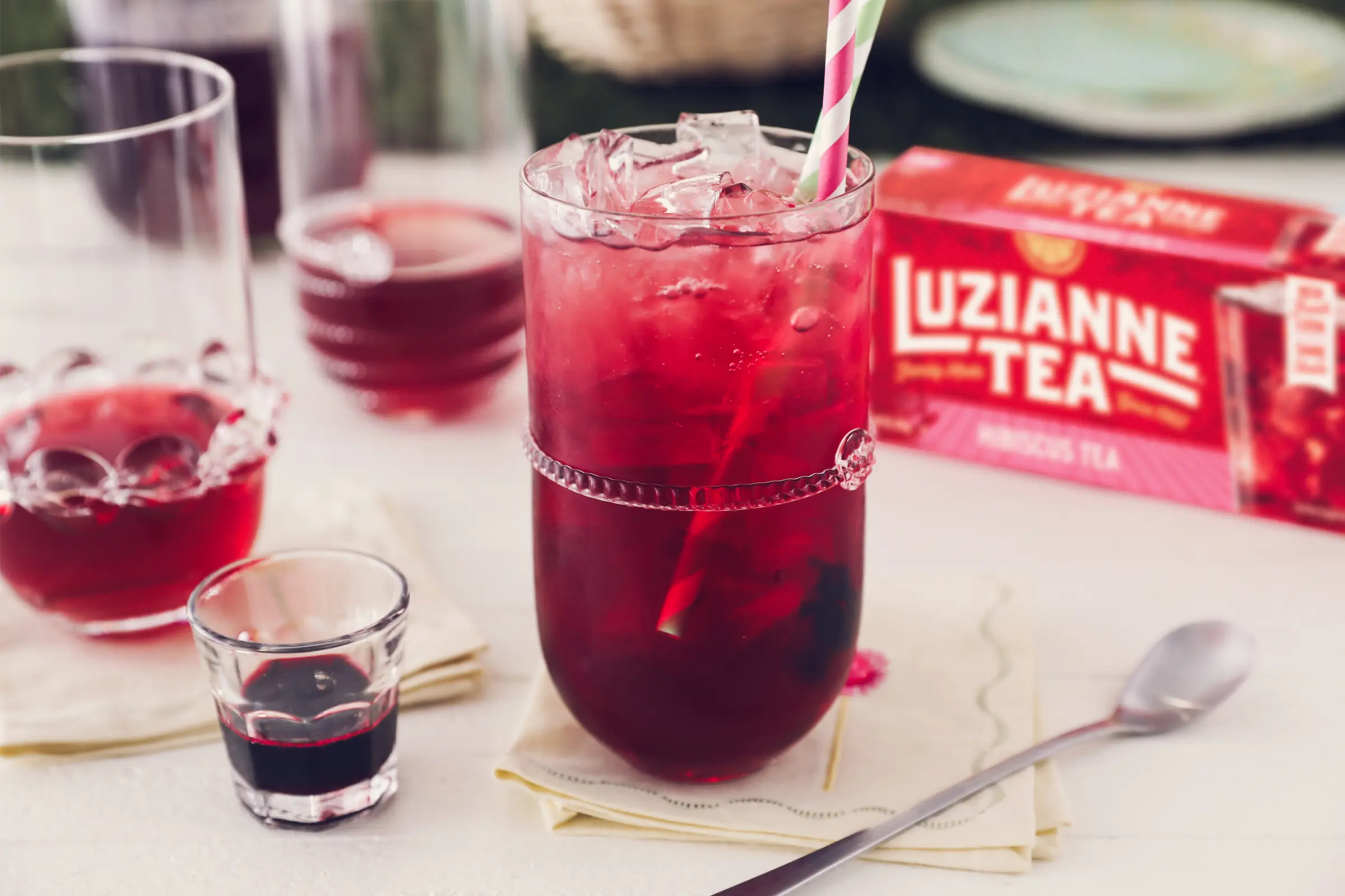 Family-Size Half Decaf Tea Bags – Luzianne® Tea