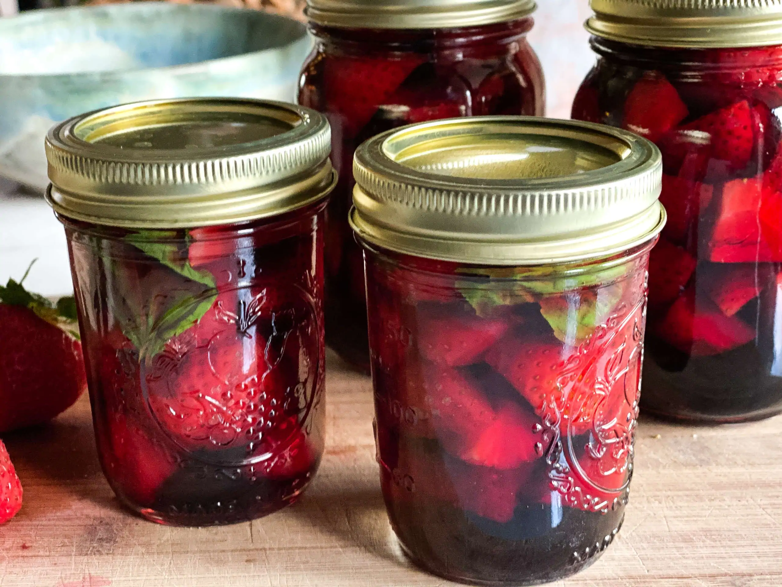 Manhattan on the Mississippi Sweet Tea Cocktail Recipe Luzianne® Tea