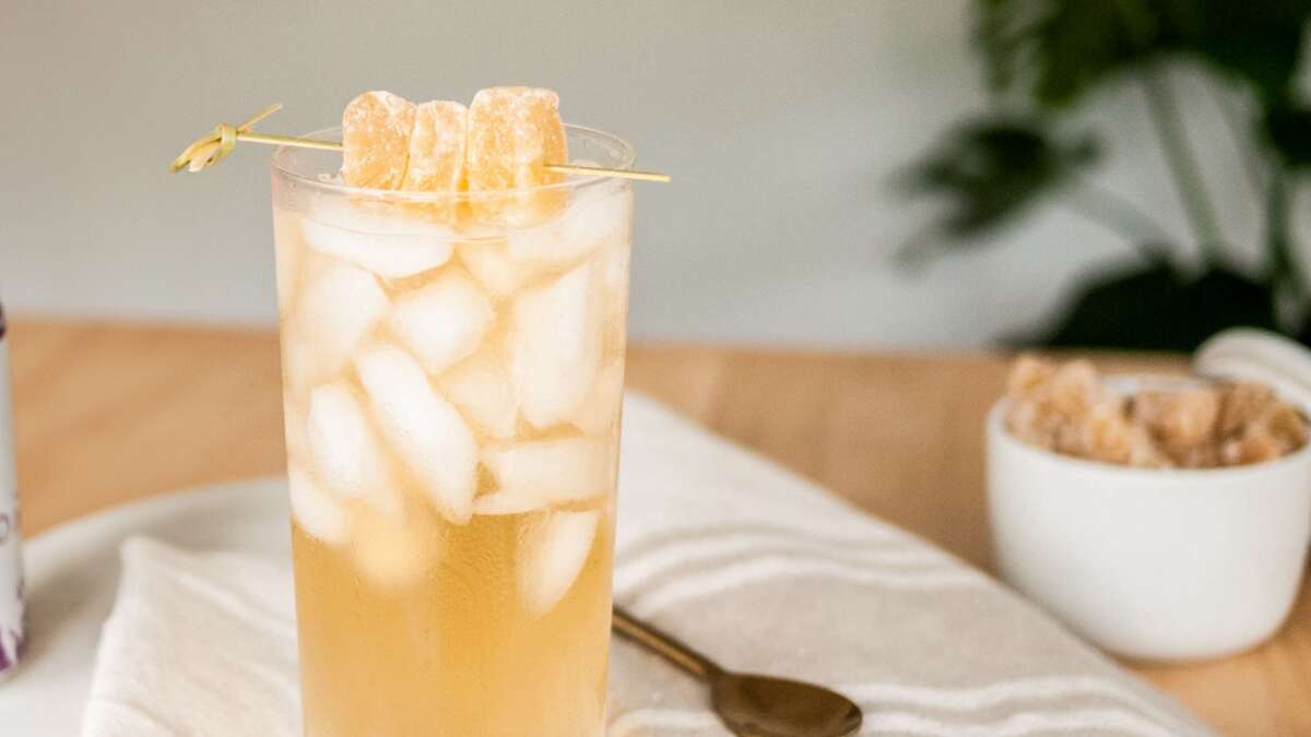 Glass of Green Tea Honey Fizz with ice
