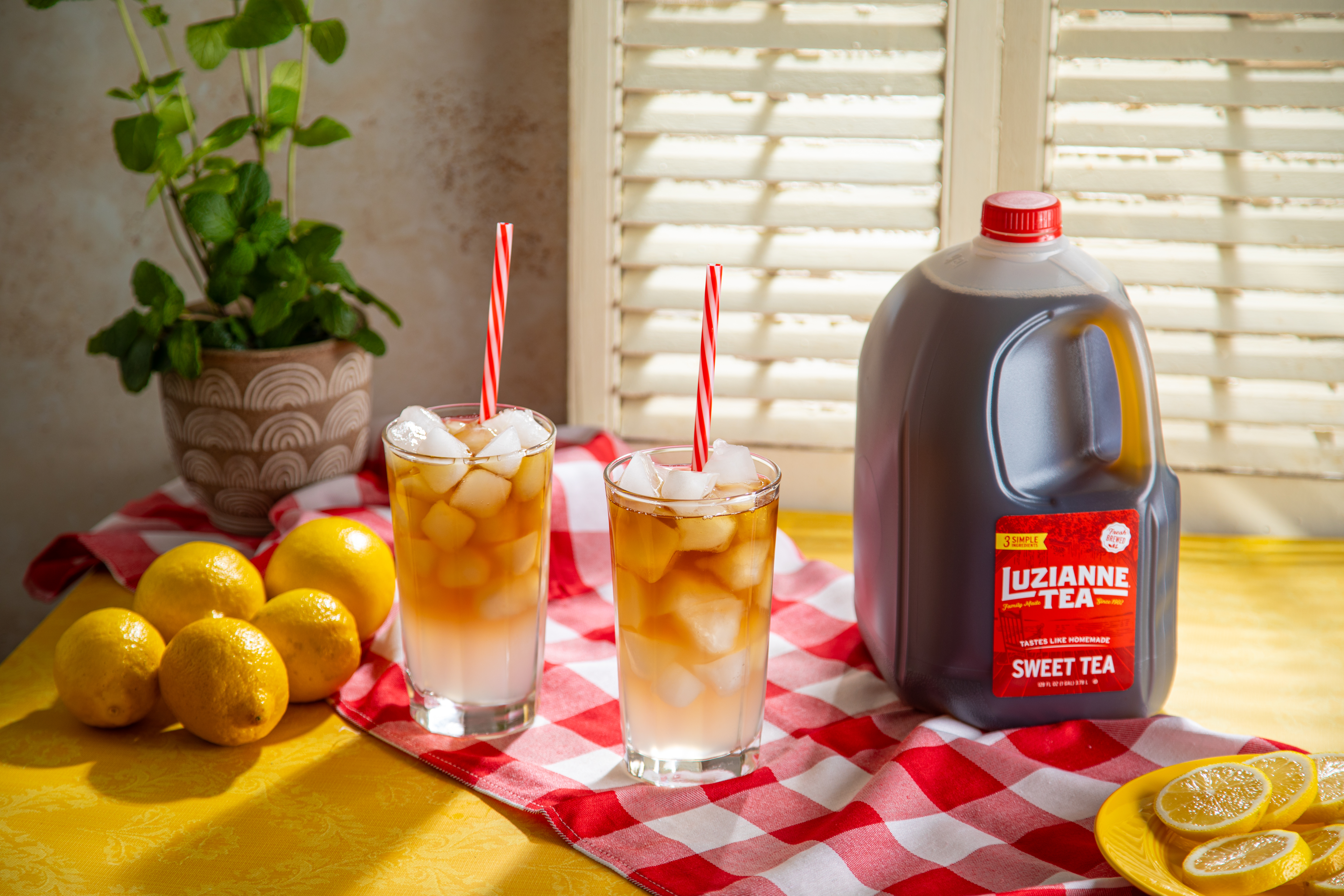 Half 'n Half drink made with Luzianne Sweet Tea Gallon