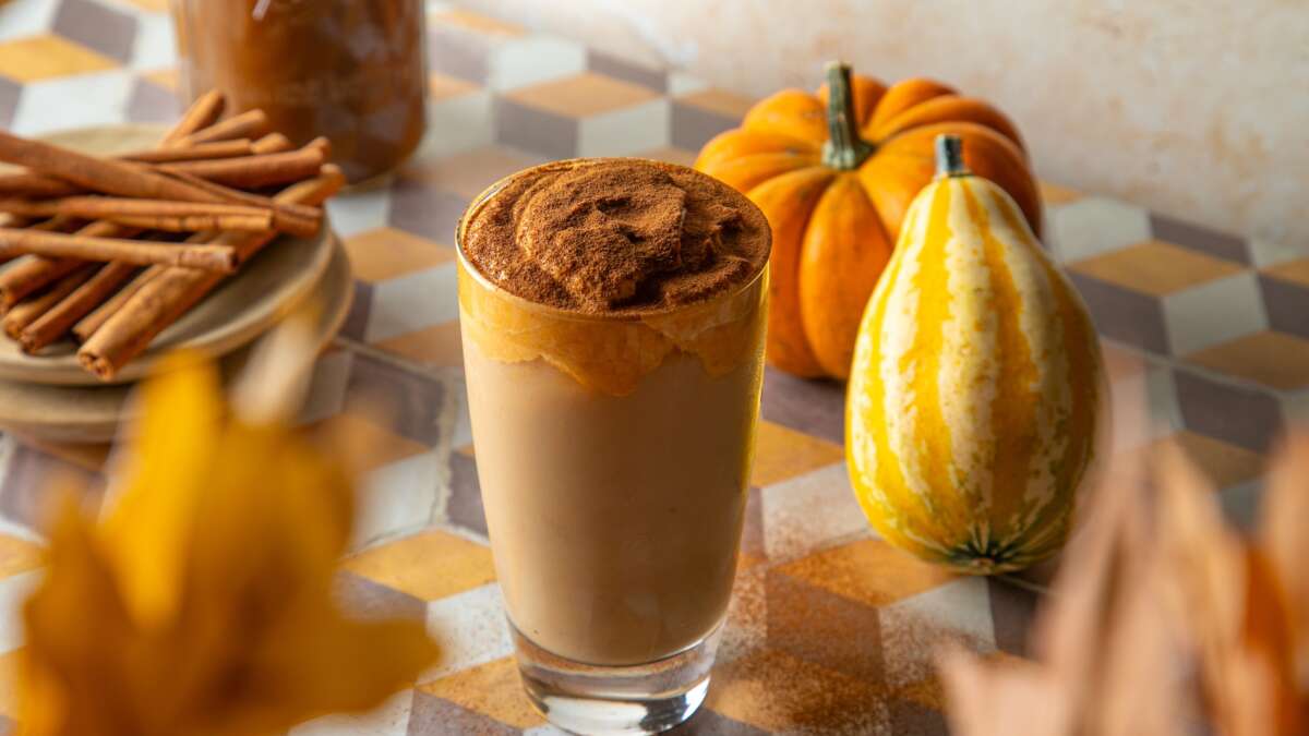 luzianne chai latte with pumpkin spice cold foam