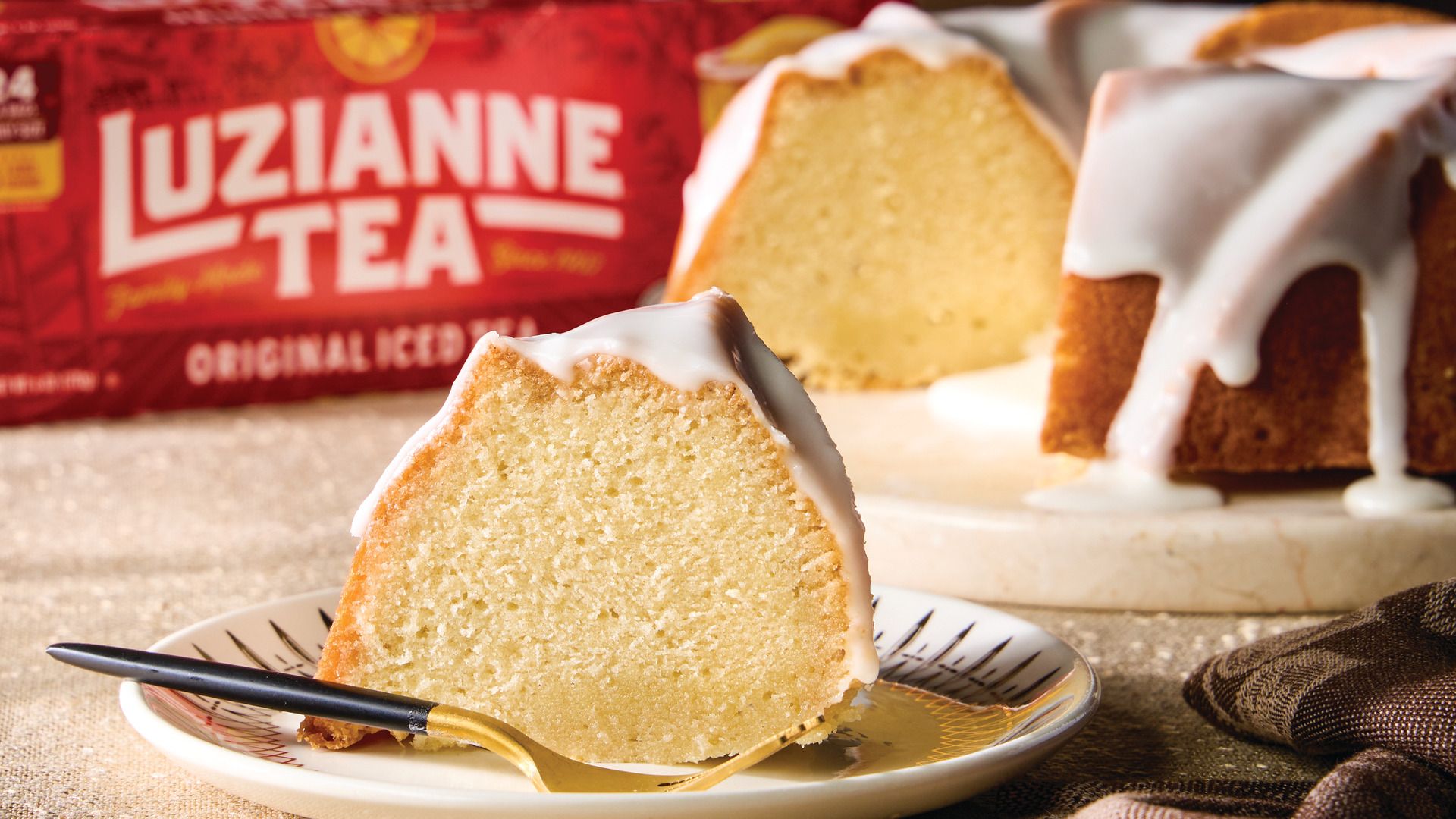 Luzianne Sweet Tea Bundt Pound Cake