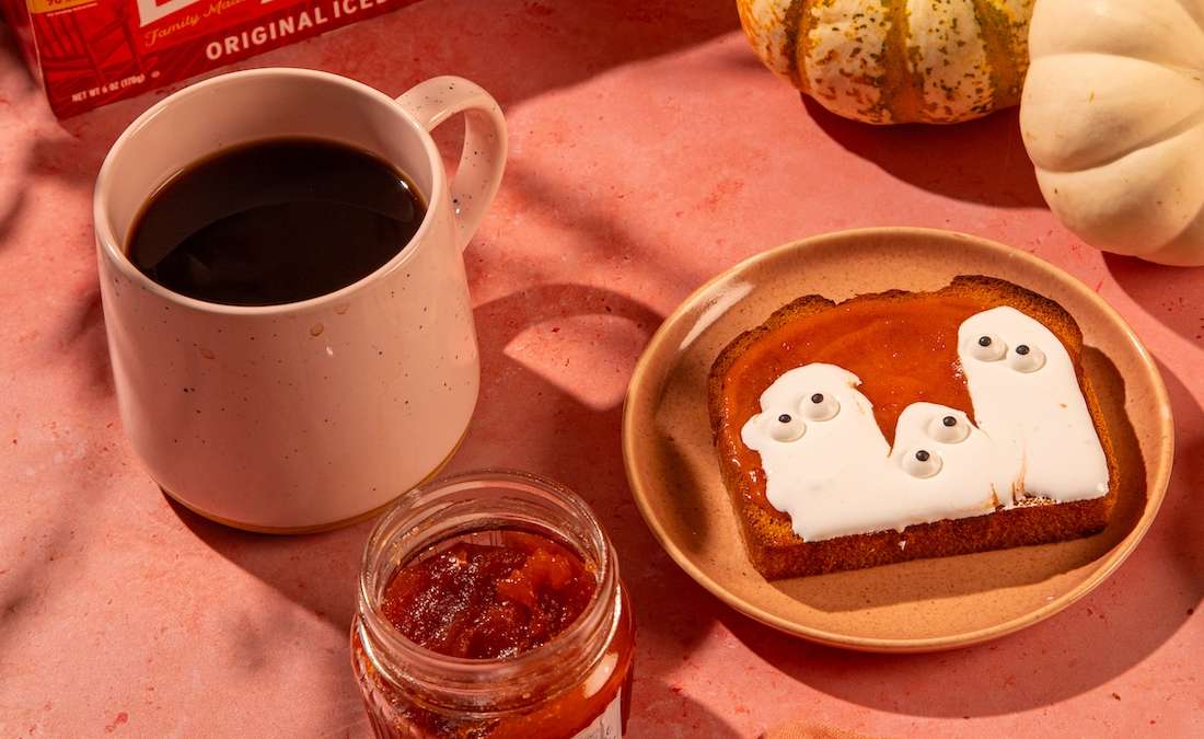 Luzianne Ghost Toast and Pear Butter in a jar